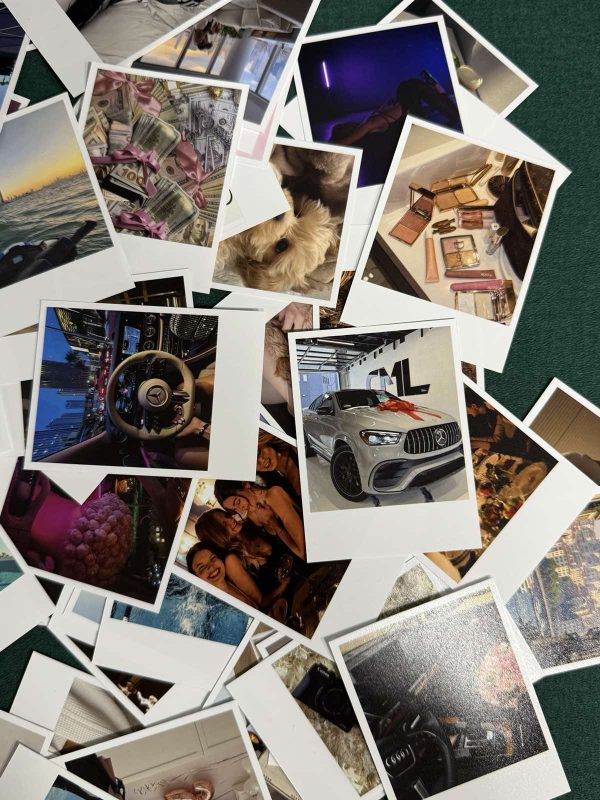 Стильний друк Polaroid-фото на професійному фотопапері