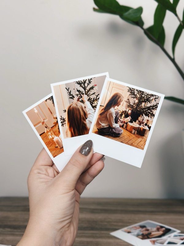 Polaroid-фото з власних фотографій — професійний друк у Львові